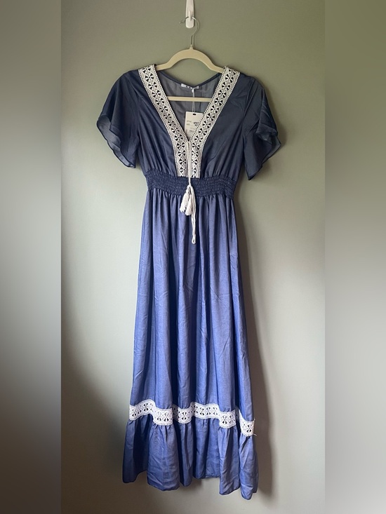 DBT Dresses & Skirts - DBT Navy Blue Maxi Dress with White Crochet Trim